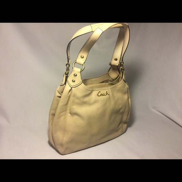 Medium size Taupe Coach Purse - Picture 2 of 7